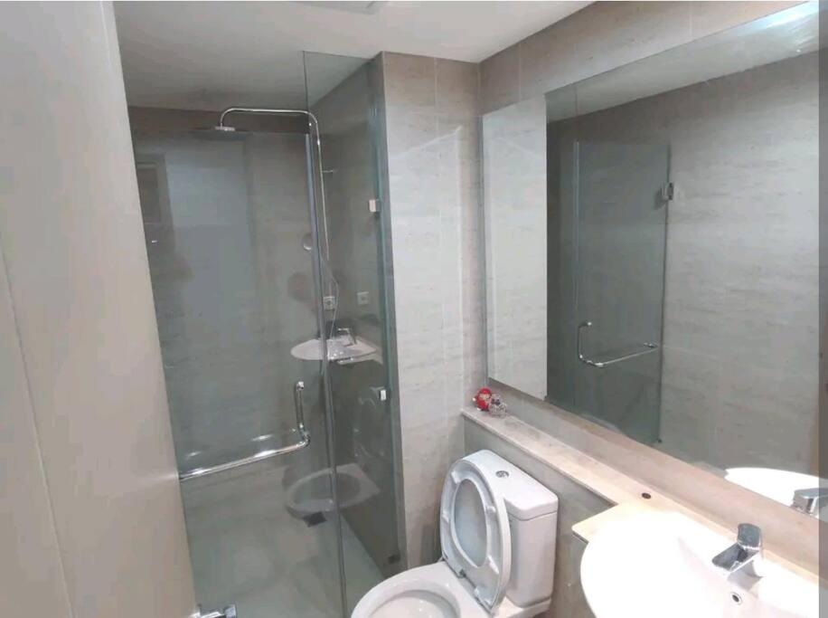 Pik Family 2 Bedroom, 5 Beds & Balcony Best View Jakarta Exterior foto