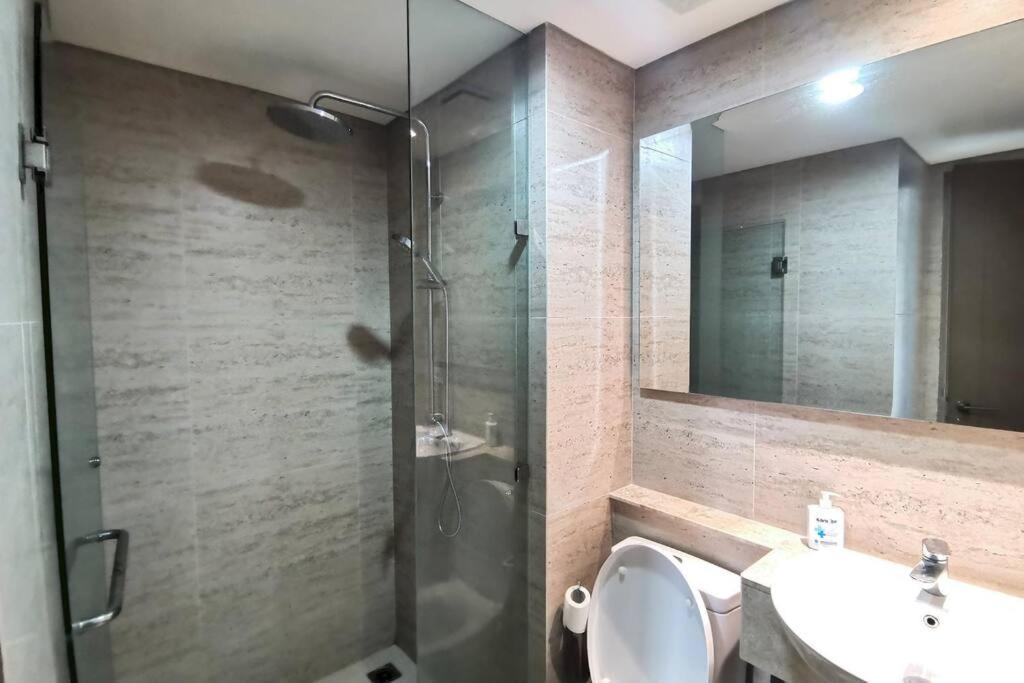 Pik Family 2 Bedroom, 5 Beds & Balcony Best View Jakarta Exterior foto